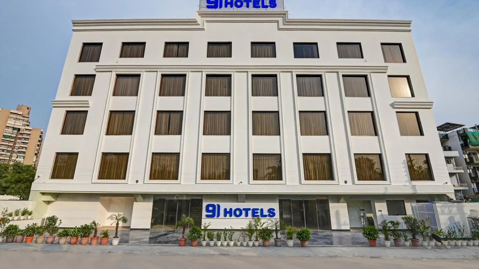 Hotel 91 City Centre Sector 52 Gurgaon