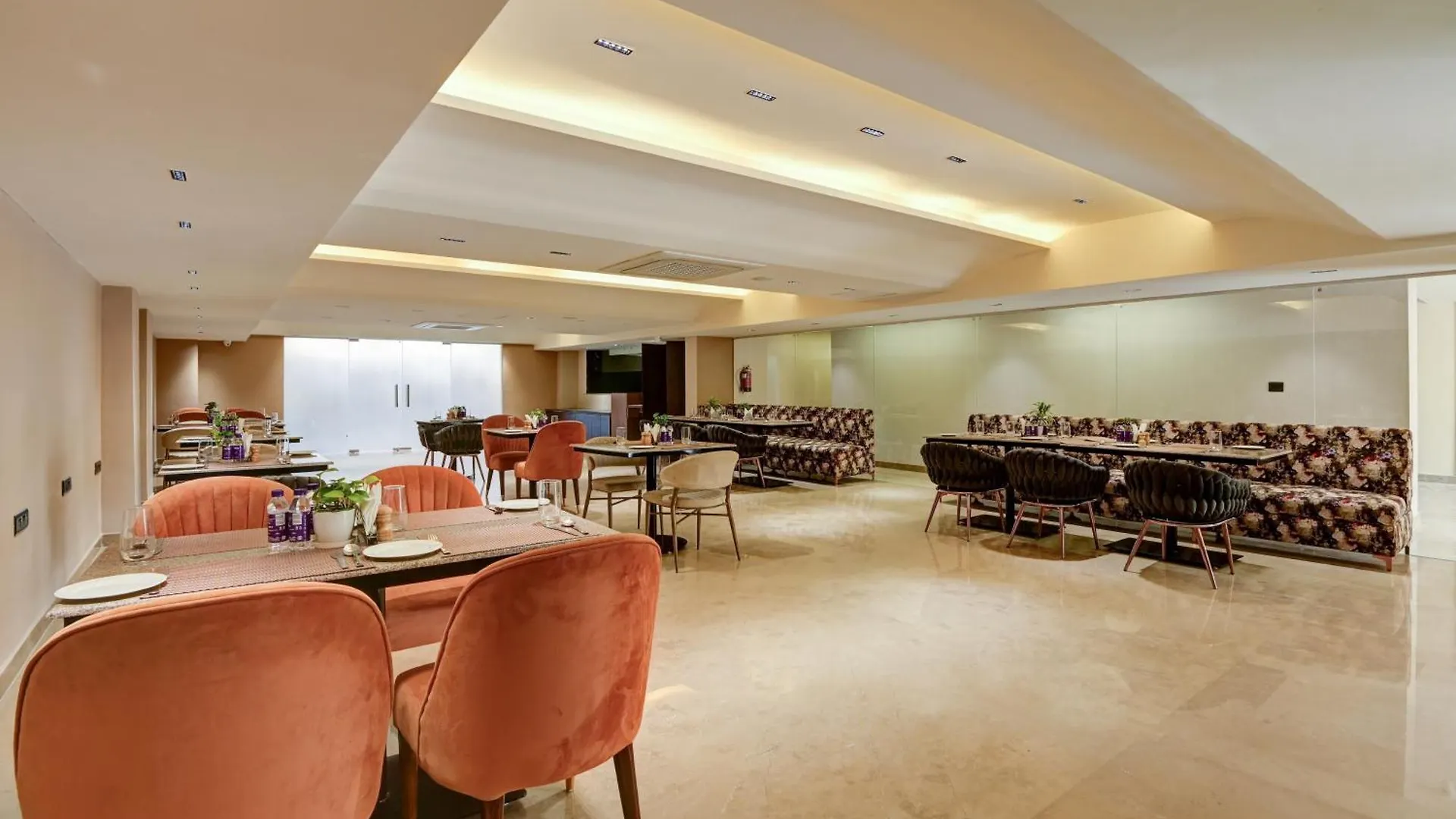 Hotel 91 City Centre Sector 52 Gurgaon Indien