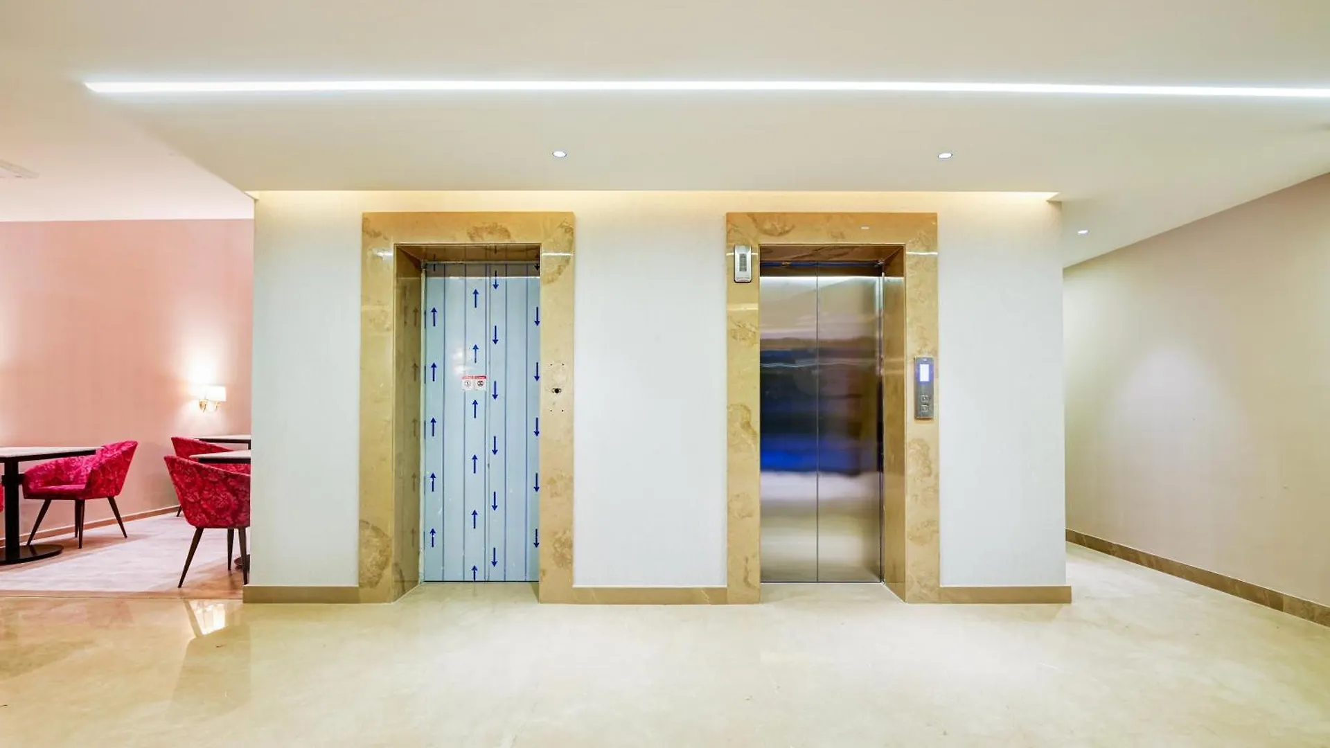 Hotel 91 City Centre Sector 52 Gurgaon