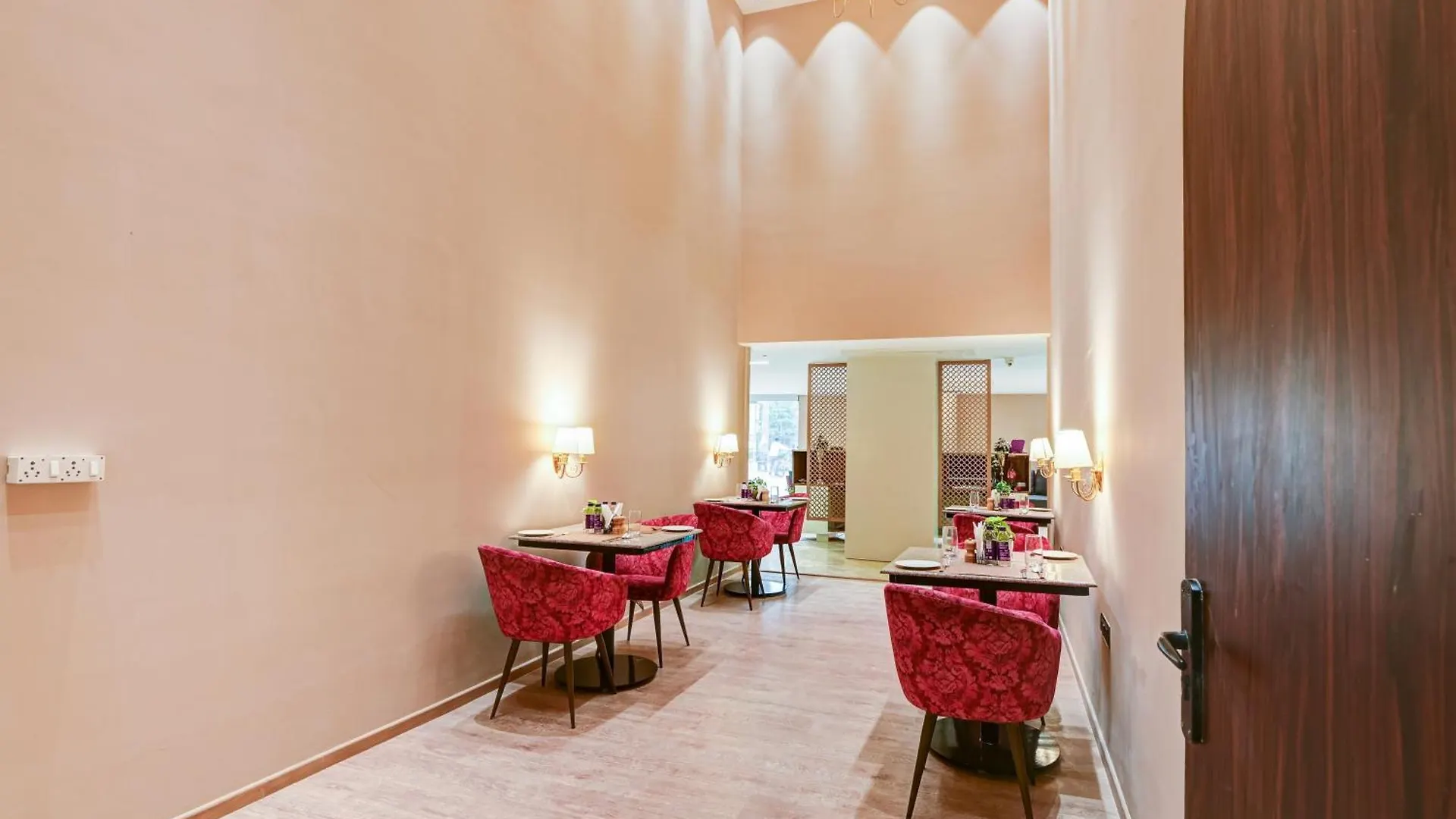 Hotel 91 City Centre Sector 52 Gurgaon
