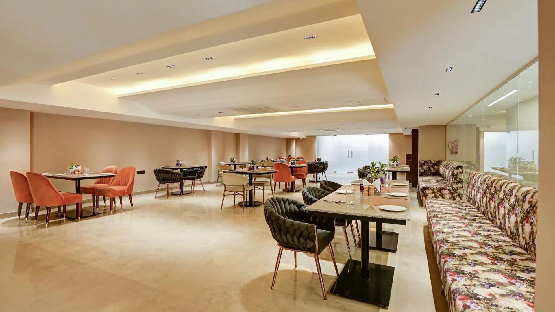 Hotel 91 City Centre Sector 52 Gurgaon