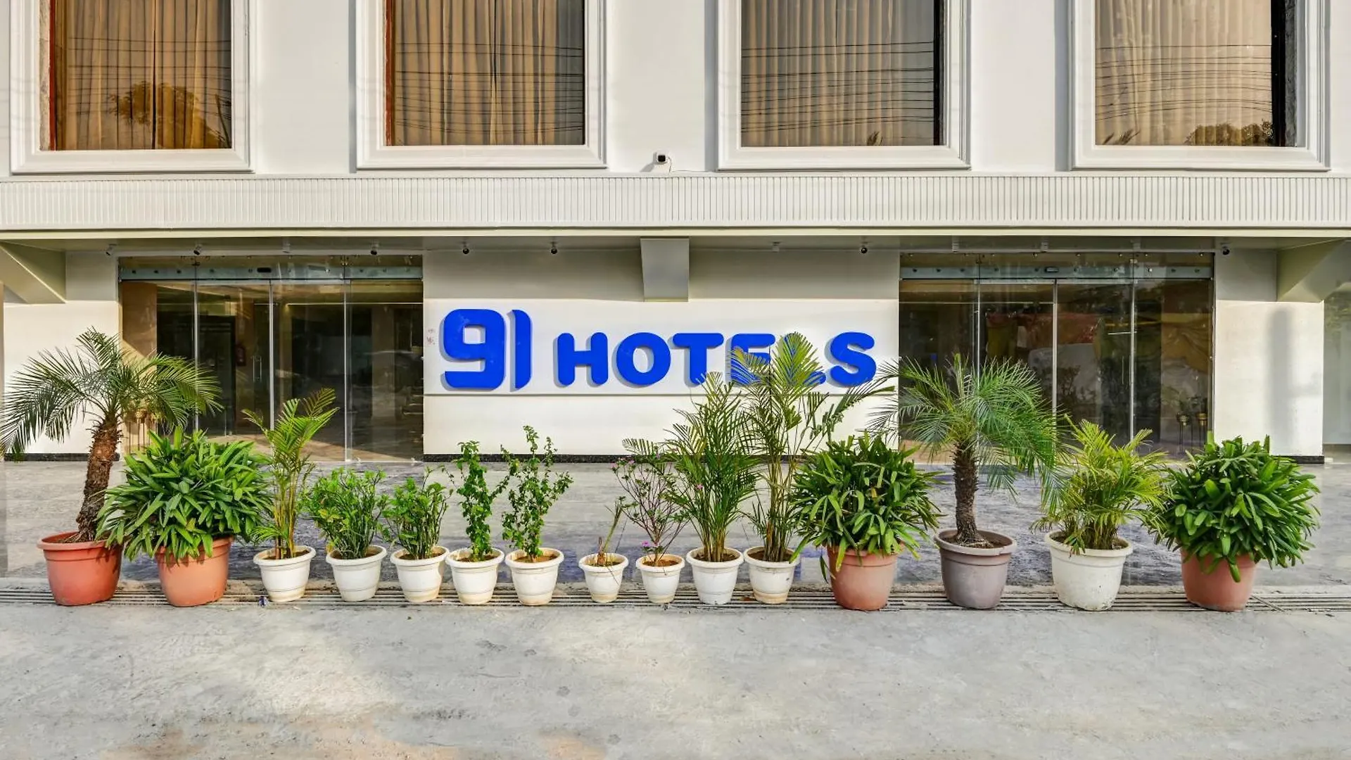 Hotel 91 City Centre Sector 52 Gurgaon