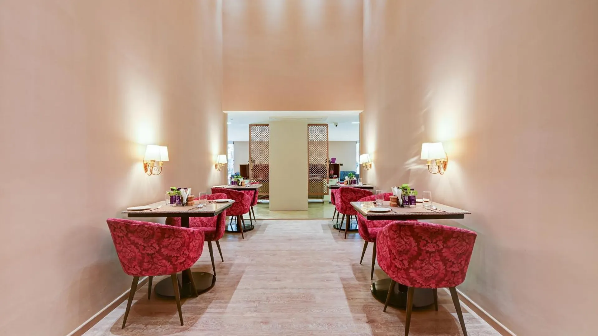 Hotel 91 City Centre Sector 52 Gurgaon